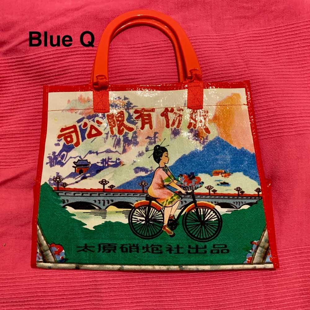 ⭐️NEW PRICE⭐️Blue Q Handbag NWOT made from 95% Recycled Materials
